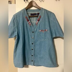 Giorgio Saint Angelo Vintage 90s Short Sleeve Denim Rose-Embroidered Blouse Sz6